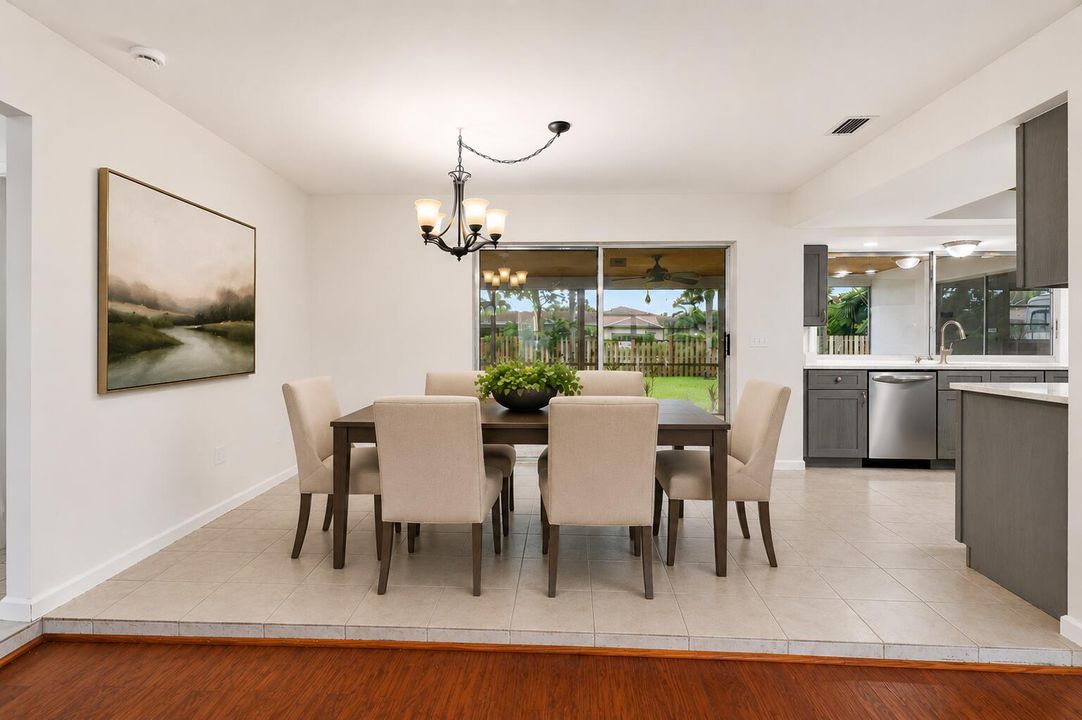 Staged Dining
