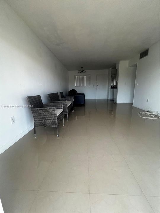В аренду: $2,400 (2 спален, 1 ванн, 0 Квадратных фут)
