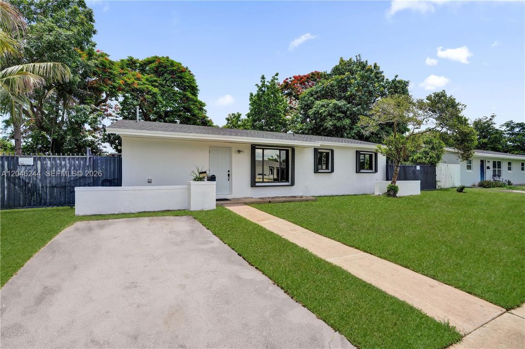 For Sale: $520,000 (3 beds, 1 baths, 1058 Square Feet)