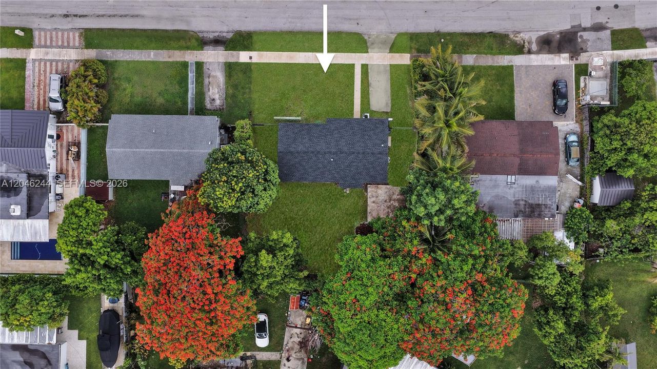 For Sale: $520,000 (3 beds, 1 baths, 1058 Square Feet)