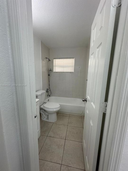 В аренду: $1,750 (1 спален, 1 ванн, 5754 Квадратных фут)