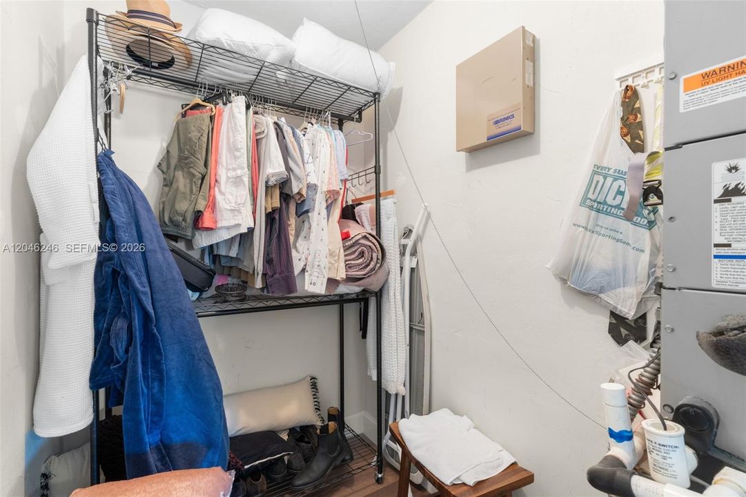 В аренду: $6,500 (3 спален, 2 ванн, 1682 Квадратных фут)