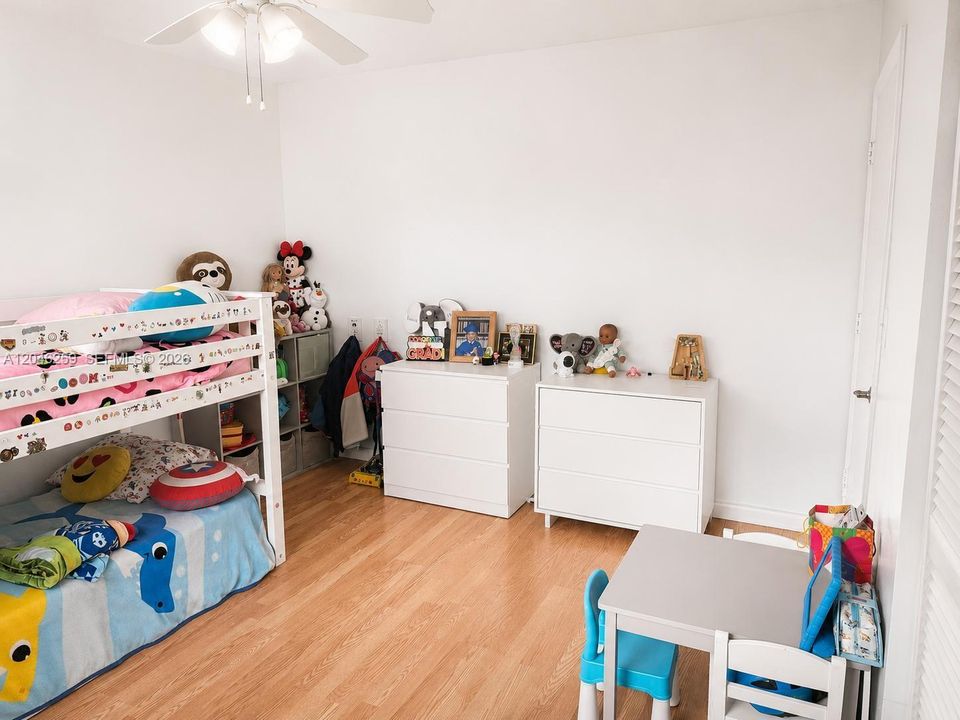 En Renta: $2,800 (3 camas, 2 baños, 1326 Pies cuadrados)