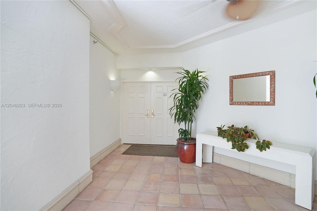На продажу: $695,000 (3 спален, 2 ванн, 1640 Квадратных фут)