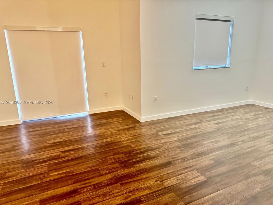 В аренду: $3,500 (3 спален, 2 ванн, 1743 Квадратных фут)