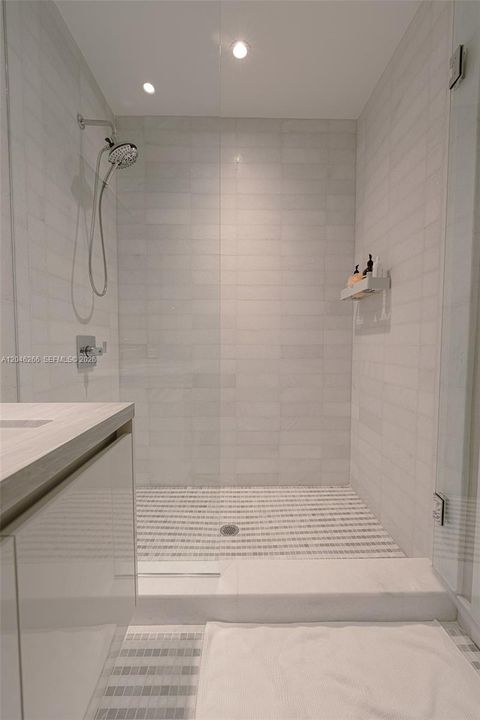 En Renta: $23,500 (4 camas, 4 baños, 2586 Pies cuadrados)