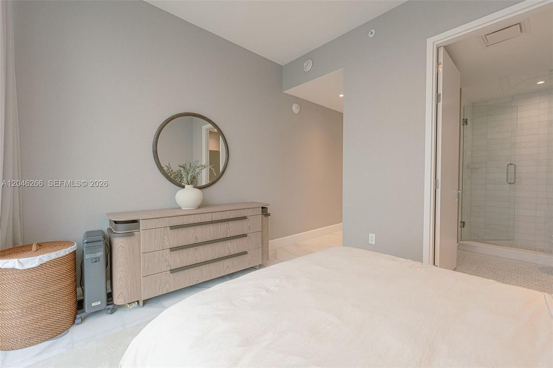En Renta: $23,500 (4 camas, 4 baños, 2586 Pies cuadrados)