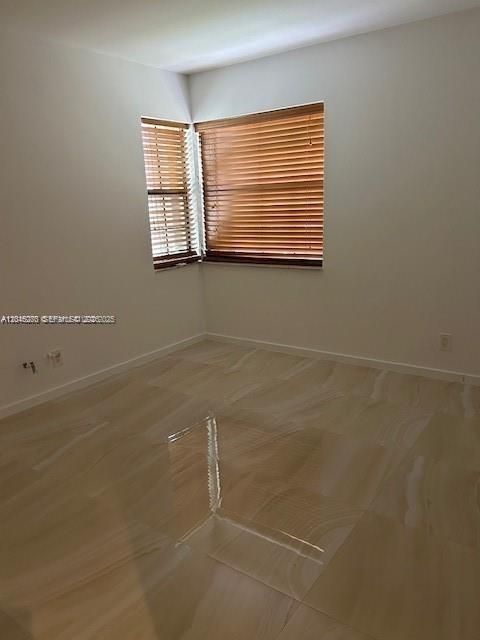 На продажу: $665,000 (3 спален, 2 ванн, 1505 Квадратных фут)