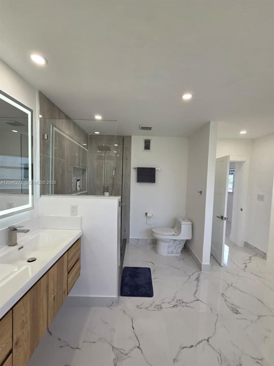 В аренду: $2,495 (3 спален, 2 ванн, 1157 Квадратных фут)
