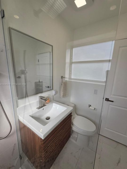 В аренду: $2,495 (3 спален, 2 ванн, 1157 Квадратных фут)
