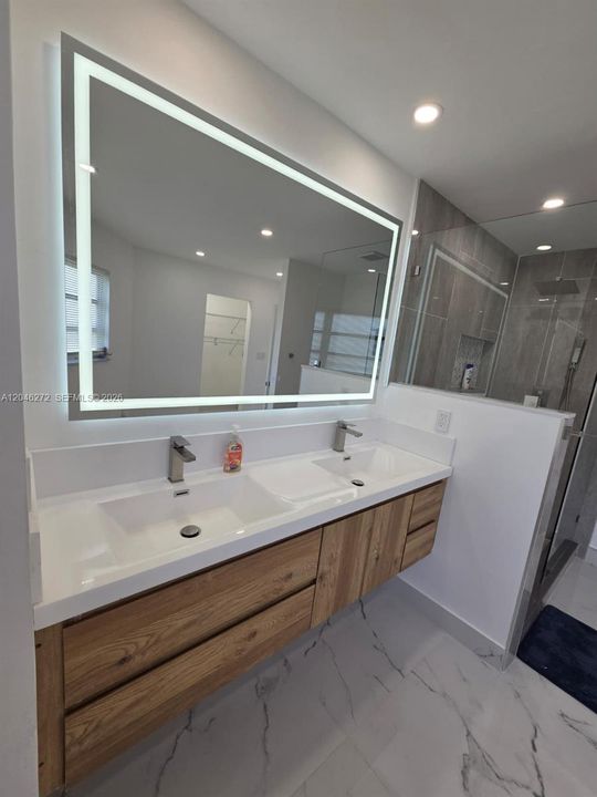 В аренду: $2,495 (3 спален, 2 ванн, 1157 Квадратных фут)