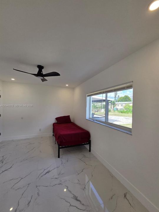 В аренду: $2,495 (3 спален, 2 ванн, 1157 Квадратных фут)