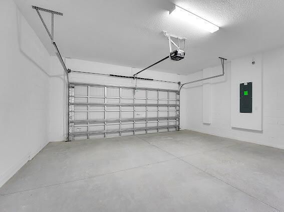 2 Car Garage