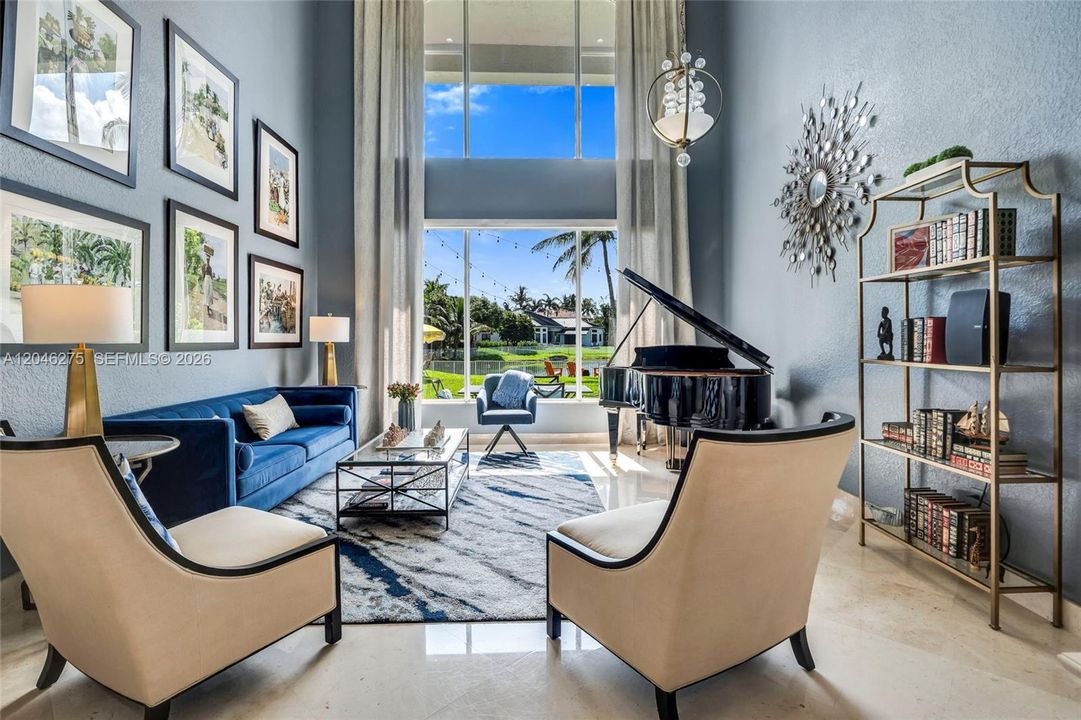 En Venta: $1,895,000 (5 camas, 4 baños, 4264 Pies cuadrados)