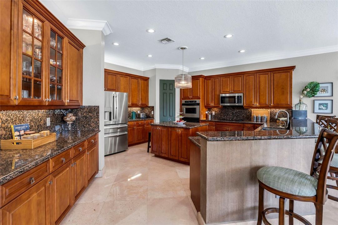 En Venta: $1,895,000 (5 camas, 4 baños, 4264 Pies cuadrados)