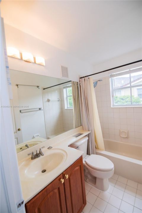En Venta: $405,000 (3 camas, 2 baños, 0 Pies cuadrados)