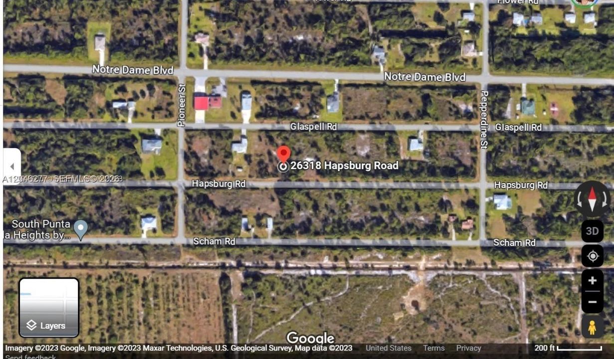 На продажу: $42,000 (0.37 acres)