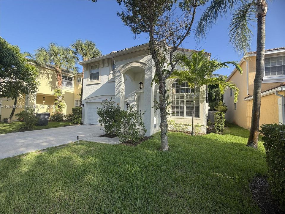 For Sale: $630,000 (4 beds, 3 baths, 2244 Square Feet)