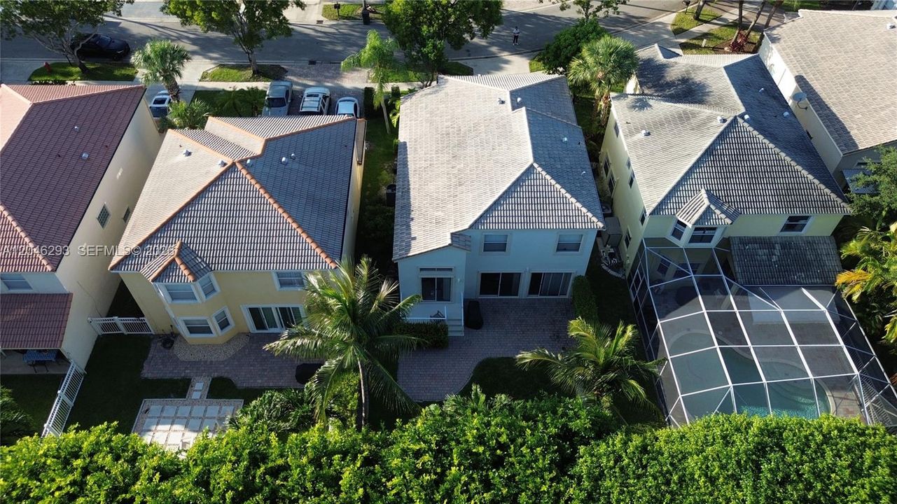 For Sale: $630,000 (4 beds, 3 baths, 2244 Square Feet)