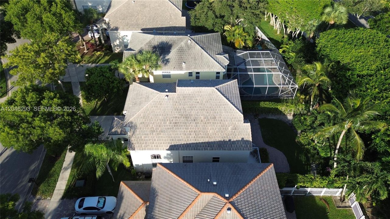 For Sale: $630,000 (4 beds, 3 baths, 2244 Square Feet)
