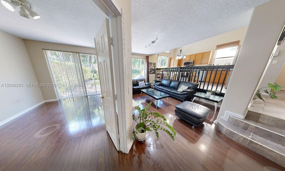 For Sale: $630,000 (4 beds, 3 baths, 2244 Square Feet)