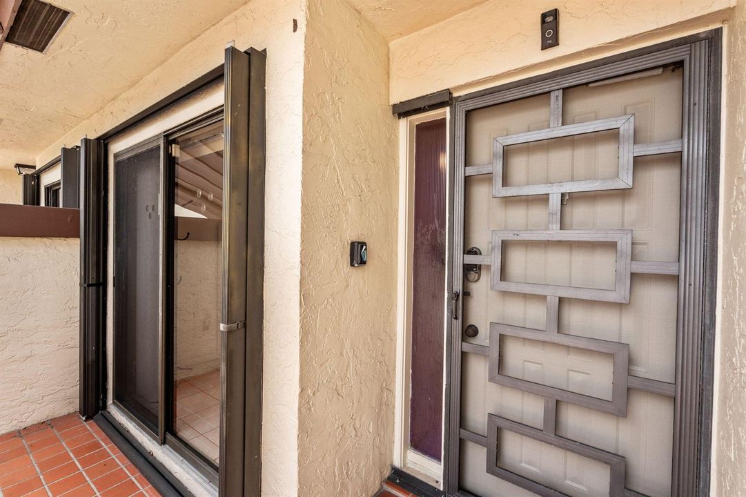 4-web-or-mls-A7409056