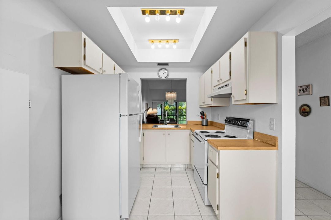 8-web-or-mls-A7409078