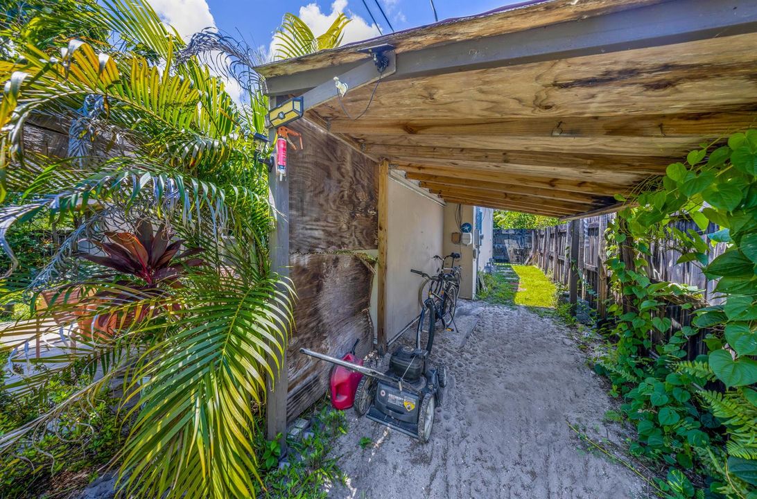 2326 Harding St-Hollywood, Rotem-17