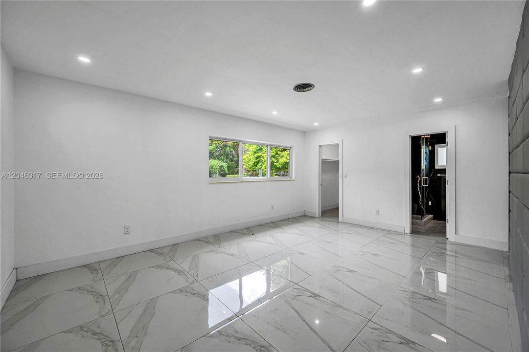 For Rent: $11,000 (4 beds, 4 baths, 3346 Square Feet)