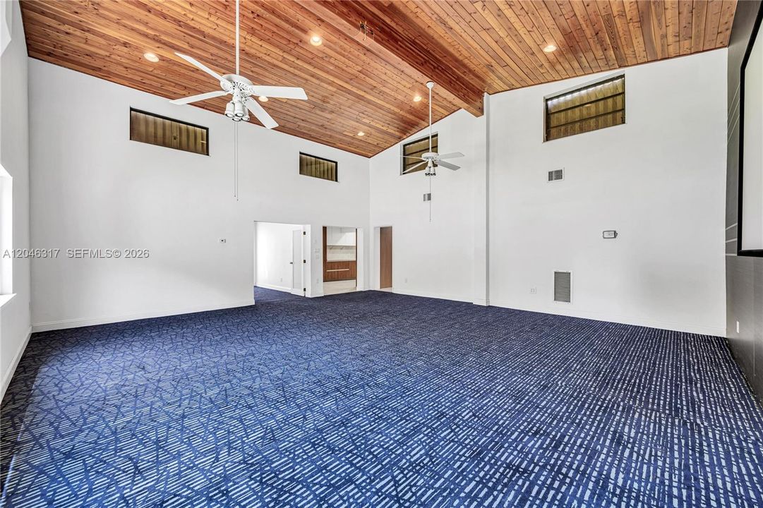 For Rent: $11,000 (4 beds, 4 baths, 3346 Square Feet)
