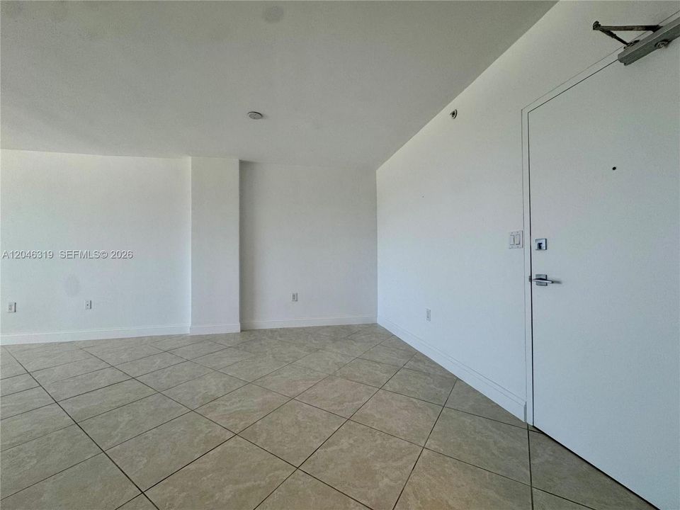 For Rent: $5,500 (2 beds, 2 baths, 1153 Square Feet)