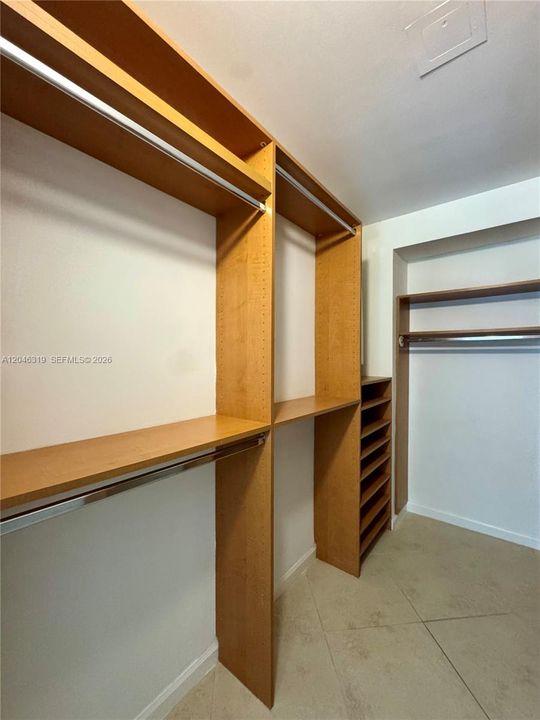 For Rent: $5,500 (2 beds, 2 baths, 1153 Square Feet)