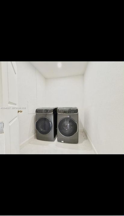 На продажу: $670,000 (3 спален, 3 ванн, 2664 Квадратных фут)