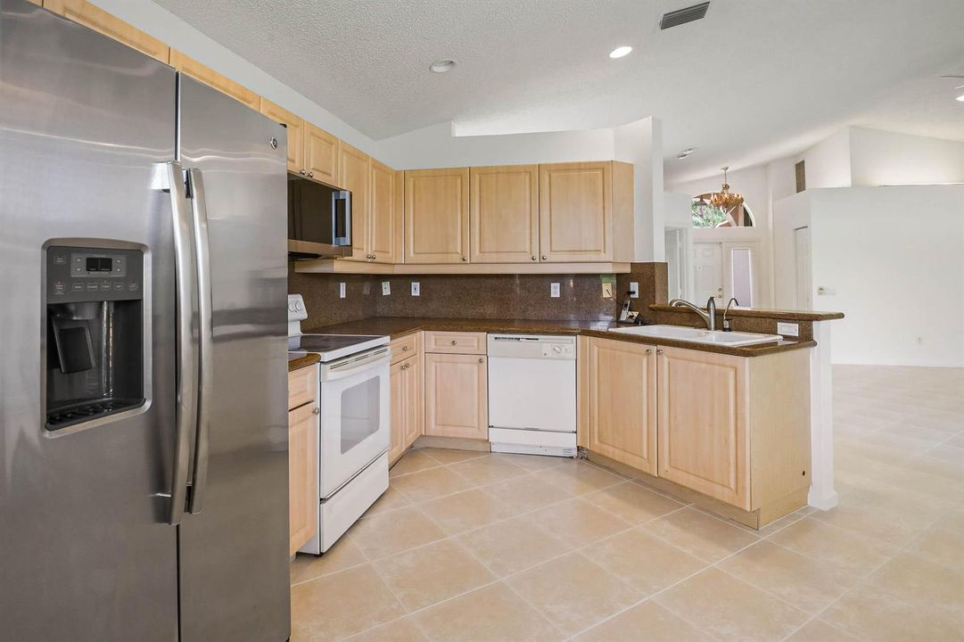 7387 Tonga Ct (15)