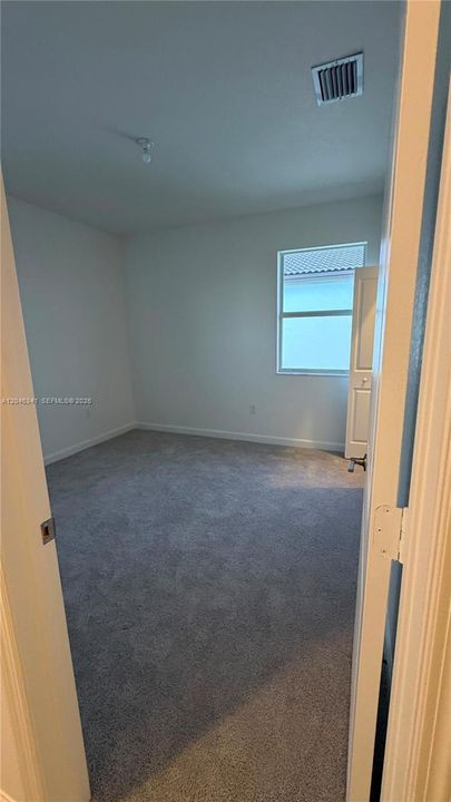 В аренду: $4,700 (5 спален, 3 ванн, 3105 Квадратных фут)