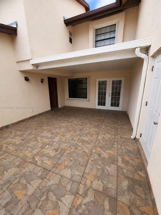 En Venta: $324,000 (3 camas, 2 baños, 0 Pies cuadrados)