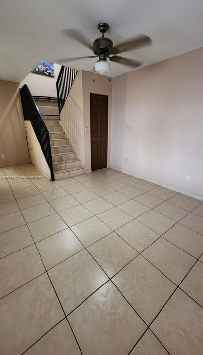 En Venta: $324,000 (3 camas, 2 baños, 0 Pies cuadrados)
