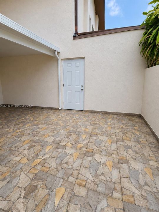 En Venta: $324,000 (3 camas, 2 baños, 0 Pies cuadrados)