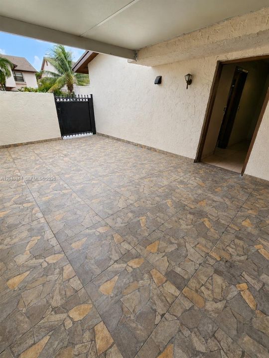 En Venta: $324,000 (3 camas, 2 baños, 0 Pies cuadrados)