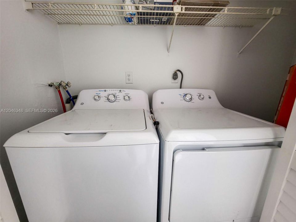 For Rent: $2,100 (1 beds, 1 baths, 710 Square Feet)