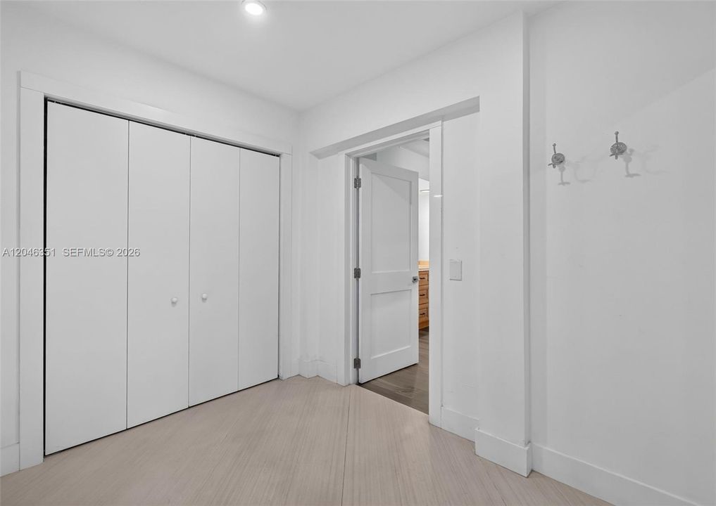 На продажу: $1,499,000 (4 спален, 3 ванн, 2875 Квадратных фут)