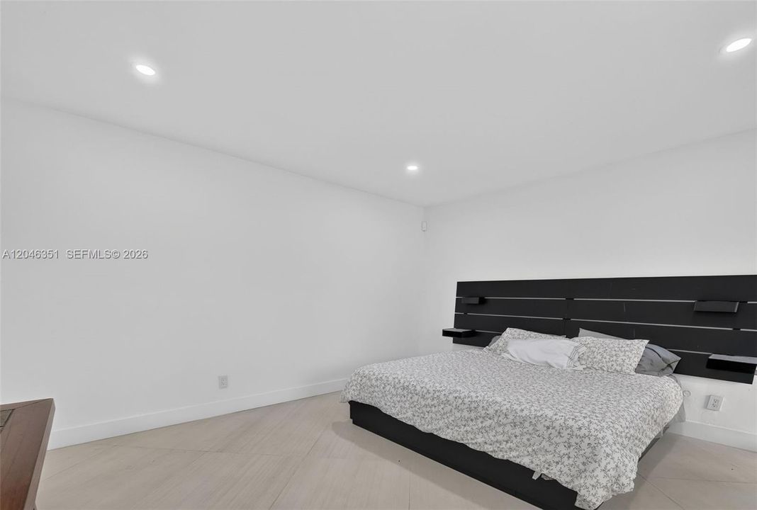 На продажу: $1,499,000 (4 спален, 3 ванн, 2875 Квадратных фут)