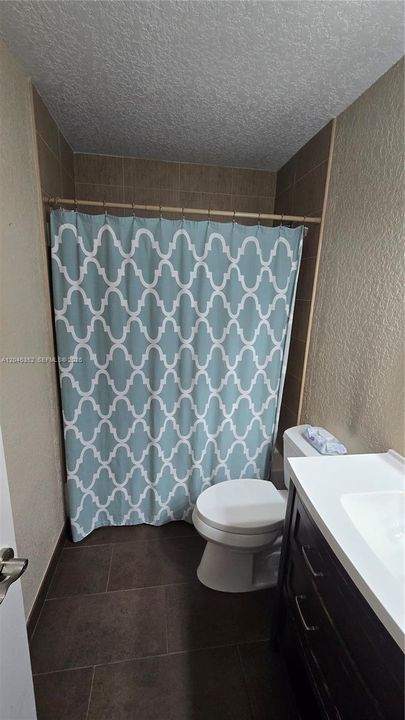 В аренду: $3,100 (3 спален, 2 ванн, 1110 Квадратных фут)