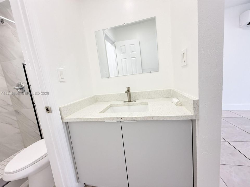 For Rent: $1,100 (1 beds, 1 baths, 600 Square Feet)