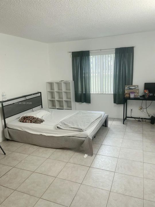 В аренду: $1,500 (1 спален, 1 ванн, 870 Квадратных фут)