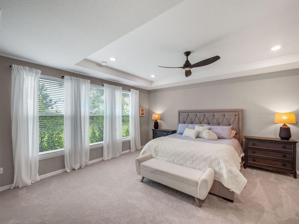 13-Master Bedroom-or-mls-006
