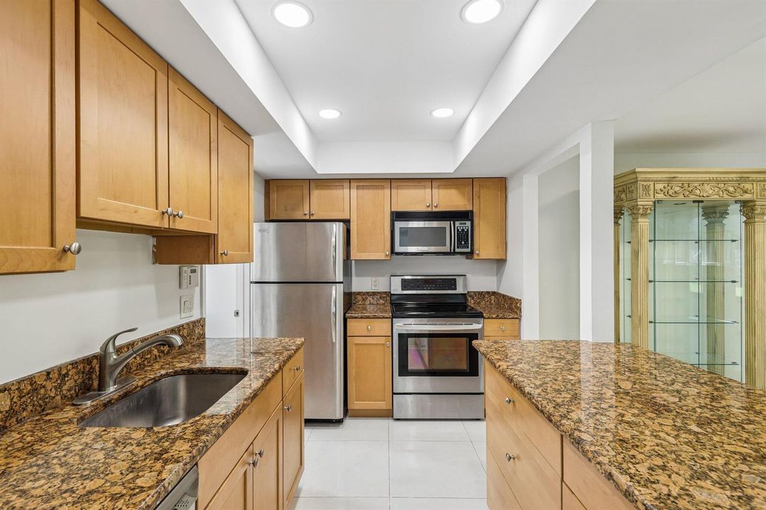 15-web-or-mls-NW 2nd Ave-S2906-015