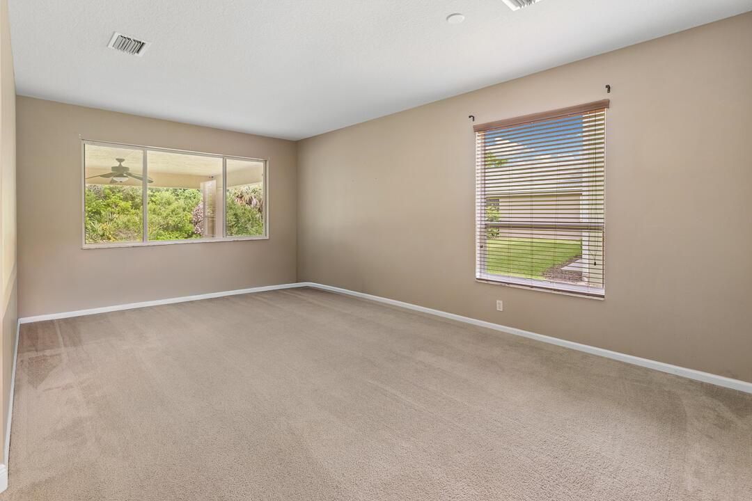 3516 NW Deer Oak Drive-11