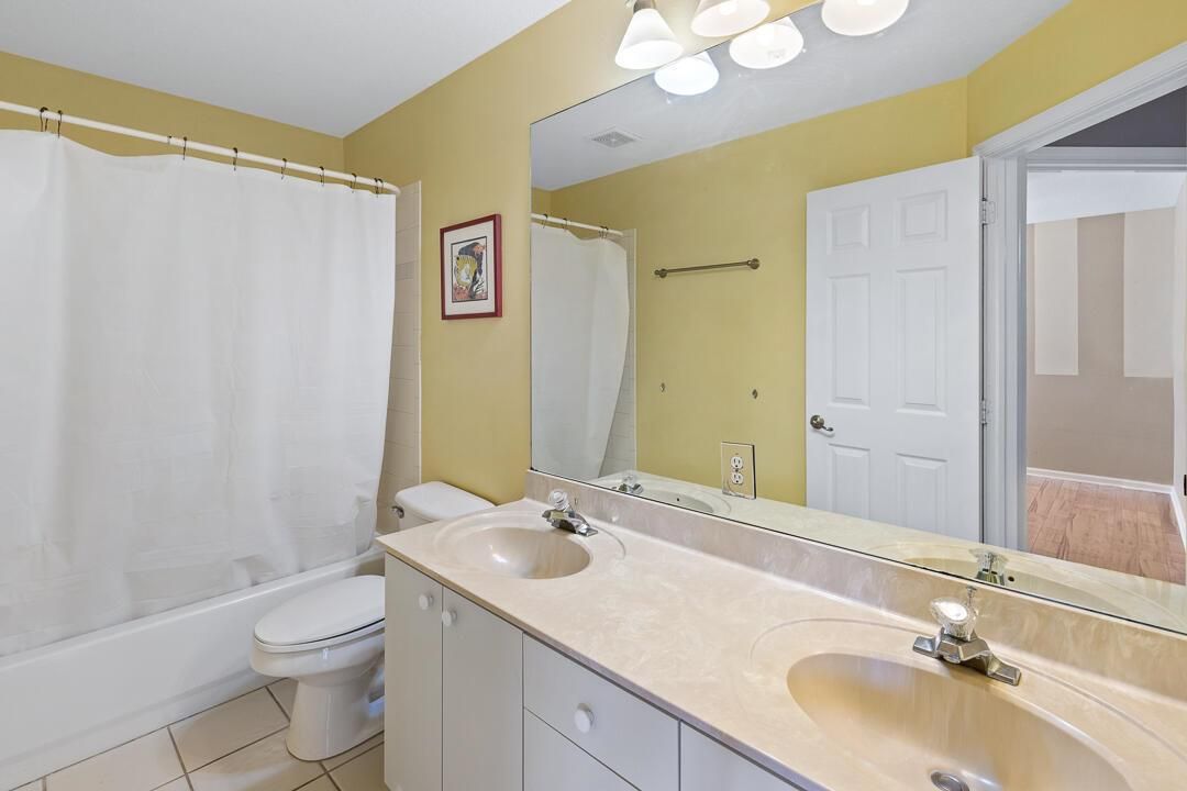3516 NW Deer Oak Drive-22