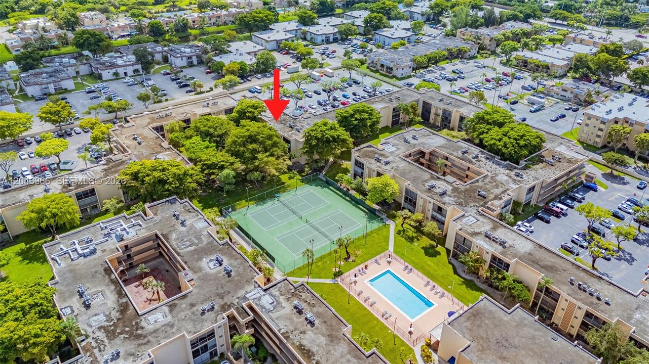 For Rent: $2,300 (2 beds, 2 baths, 1235 Square Feet)